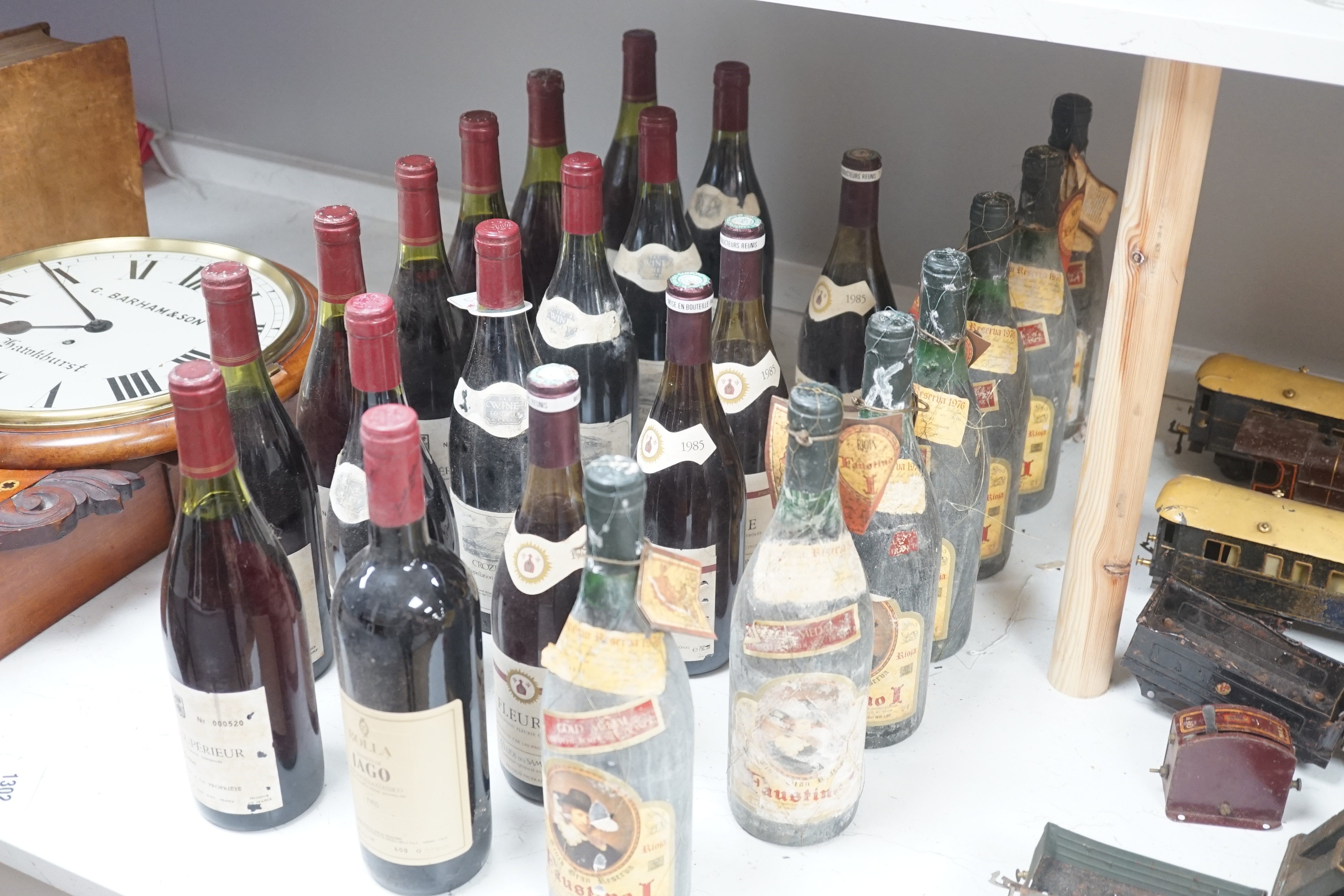 24 bottles of assorted red wine including - five Crozes Hermitage 1986